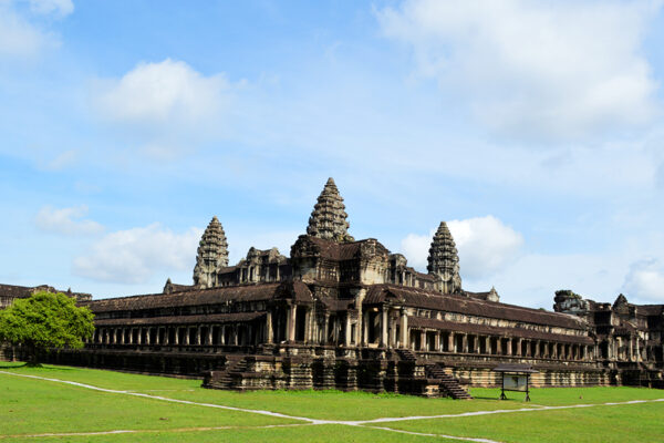 ONE DAY PRIVATE TOUR TO ANGKOR