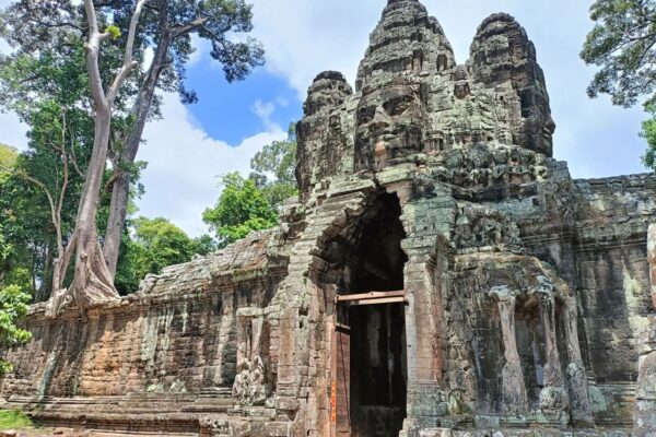 ONE DAY PRIVATE TOUR TO ANGKOR